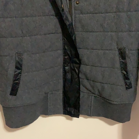 Jacket - Picture 4 of 4